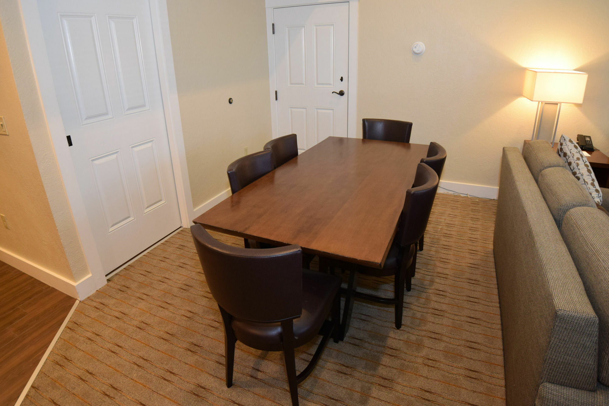 סטייטליין Heavenly Village Condos מראה חיצוני תמונה