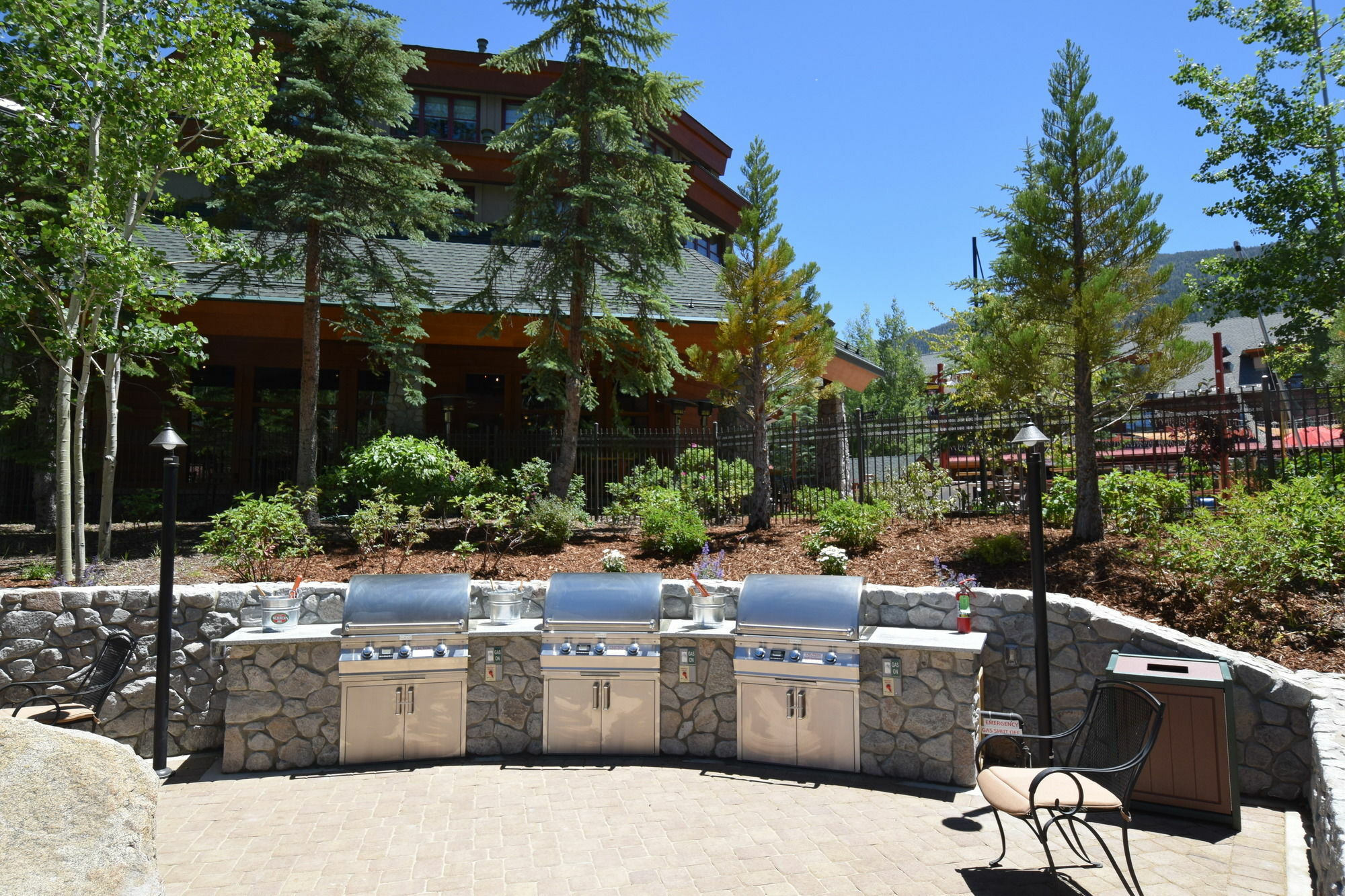 סטייטליין Heavenly Village Condos מראה חיצוני תמונה